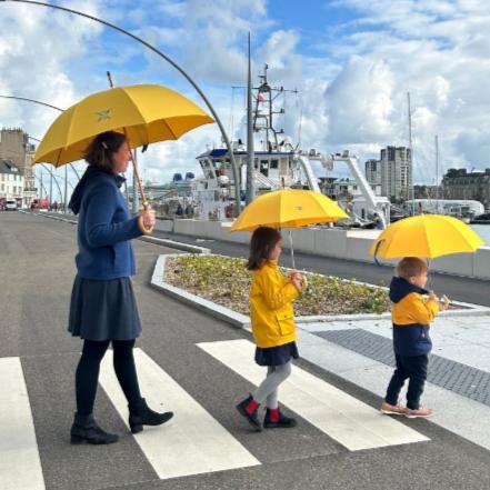 le-parapluie-de-cherbourg-lhabit-francais-made-in-france