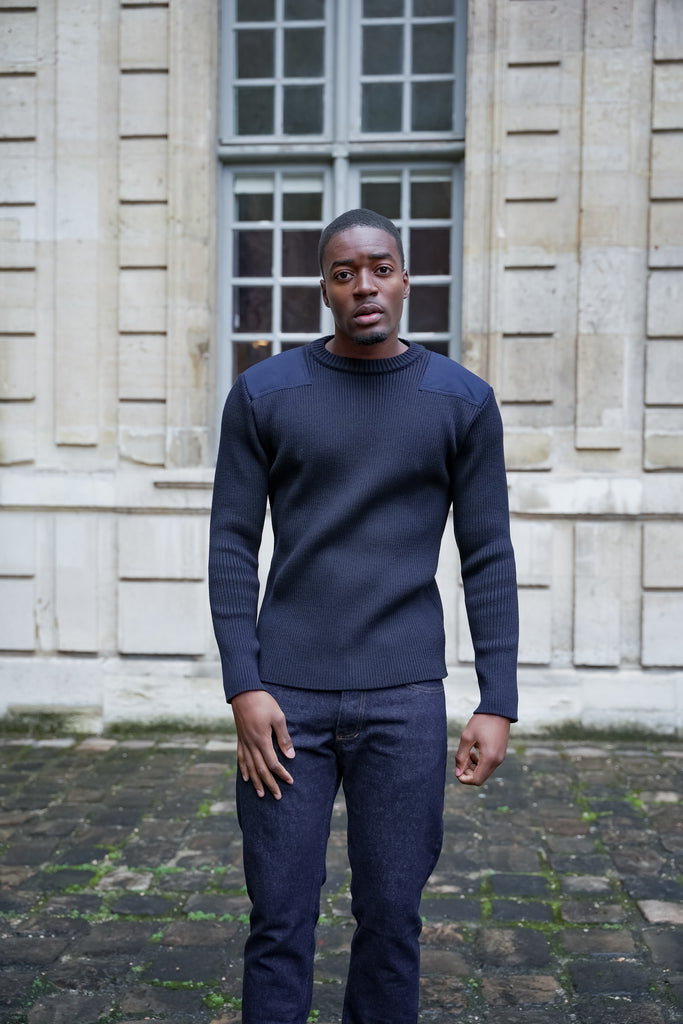 VÊTEMENTS HOMME – L